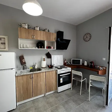 Aggelikis Studio Apartment Zóla