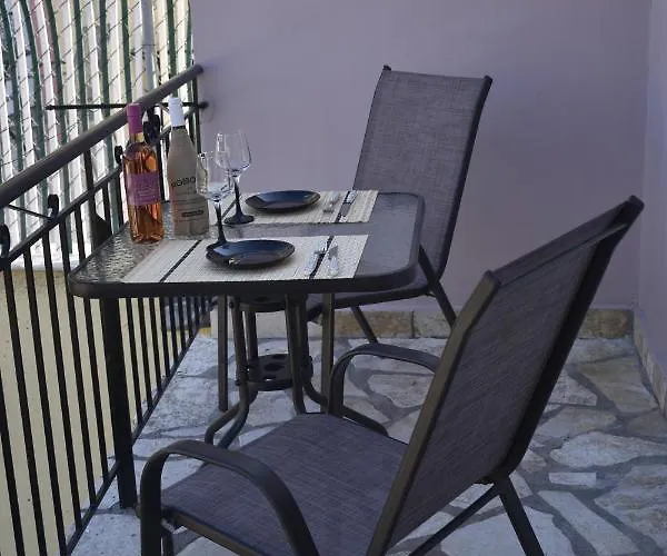 Apartment Aggelikis Studio Zola